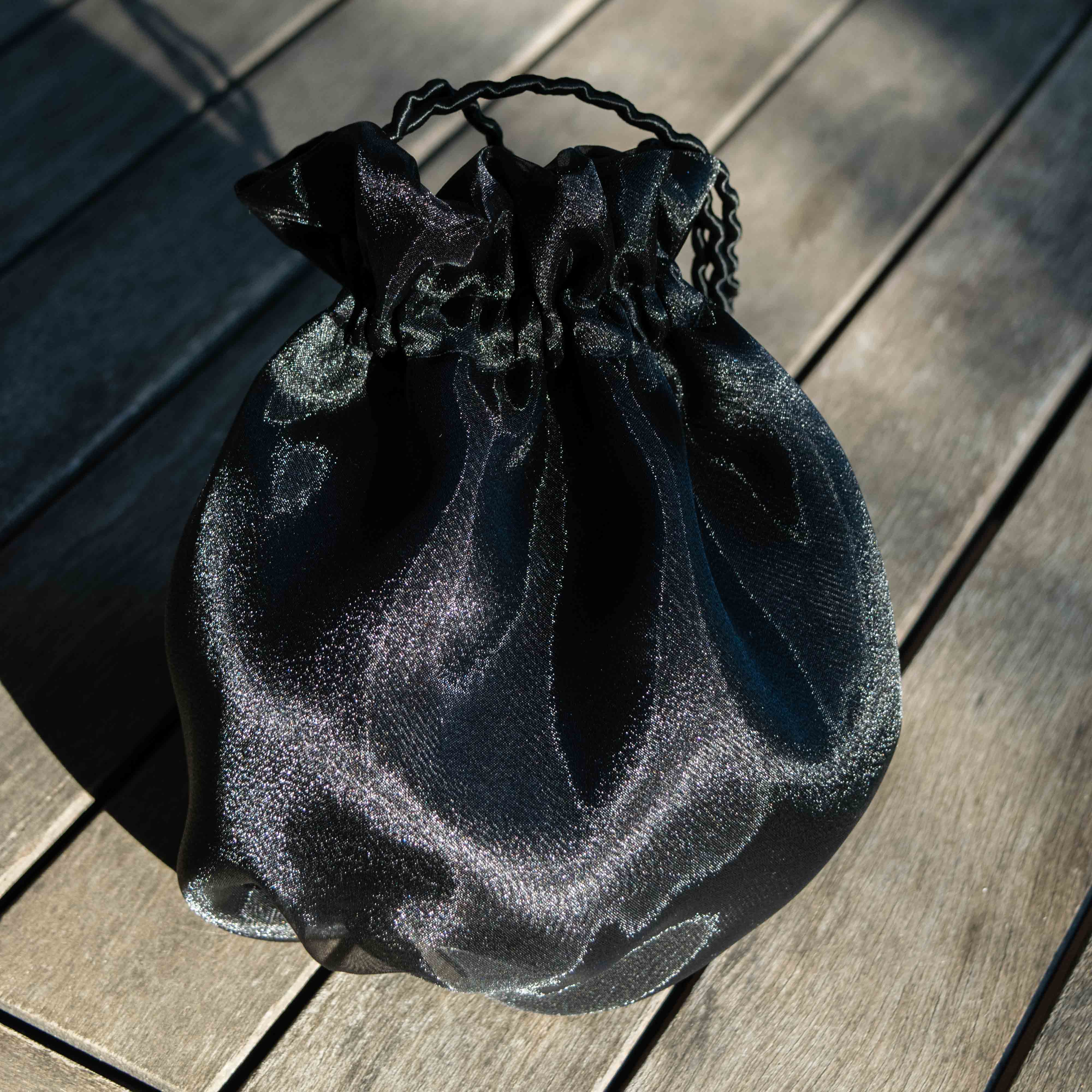 Bag/purse & Black organza shawl wrap – Bridal Spain