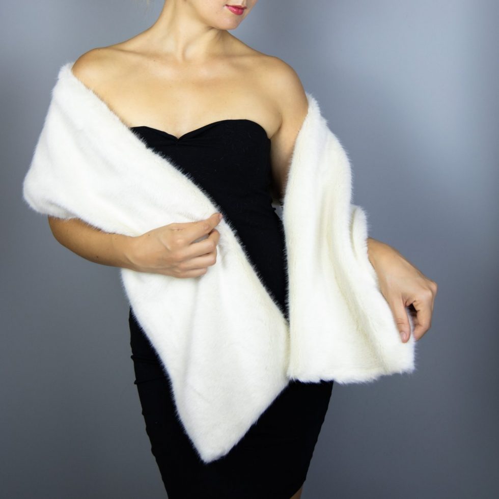 Ivory Beige Faux Fur Shrug wrap capelet shawl and muff wedding party evening dress communion, very soft fur, winter wrap