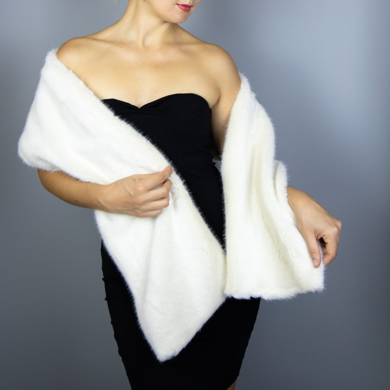 Ivory Beige Faux Fur Shrug wrap capelet shawl and muff wedding party evening dress communion, very soft fur, winter wrap